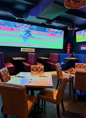 Old Tom's Sports Bar Kendall by null