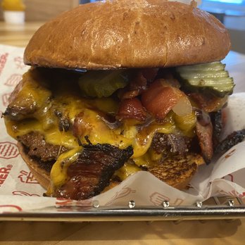 Smashburger - Dohhhh looks good enough to eat - Burgers Near Me - Chicago, Illinois Smashburger - Dohhhh looks good enough to eat - Burgers Near Me - Chicago, Illinois