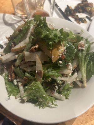 The Four Dogs Tavern by null