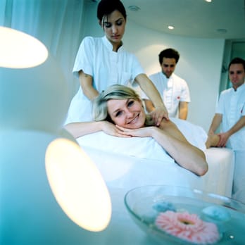 Energy Clinic - 6 Hände Massage - Massage Near Me - Hamburg, HH Energy Clinic - 6 Hände Massage - Massage Near Me - Hamburg, HH