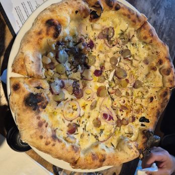 Centro Woodfired Pizzeria - Pizza Near Me - Cedar City, Utah Centro Woodfired Pizzeria - Pizza Near Me - Cedar City, Utah