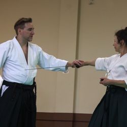 Calgary Rakushinkan - Instruction of Iaijutsu (art of drawing the Japanese sword).