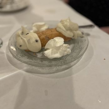 Davia Restaurant - Cannoli - Italian Near Me - Fair Lawn, New Jersey