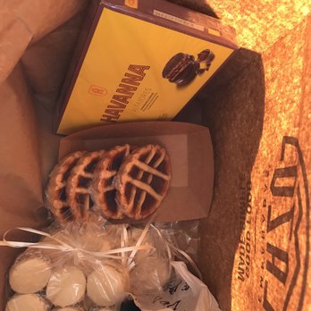 Lazo Empanadas - Alfajores and pastry's for later !! - Empanadas Near Me - Denver, Colorado Lazo Empanadas - Alfajores and pastry's for later !! - Empanadas Near Me - Denver, Colorado