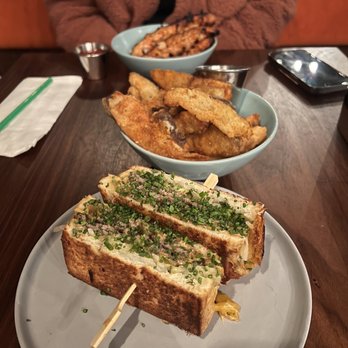Jojo - Mr. Onion burger melt, Jojos, grilled chicken tenders. - American Near Me - Portland, Oregon Jojo - Mr. Onion burger melt, Jojos, grilled chicken tenders. - American Near Me - Portland, Oregon