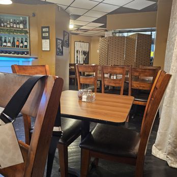 La Grotta DC - Italian Near Me - Washington, DC, District of Columbia