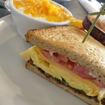 Max's Table - BLTEC and cheese grits - Breakfast & Brunch Near Me - Osprey, Florida