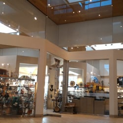 Arkansas Arts Center - Gift shop