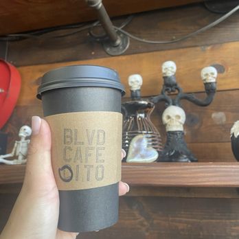 Blvd Cafecito - Hot VB latte 1/2 sweet - Coffee & Tea Near Me - Burbank, California