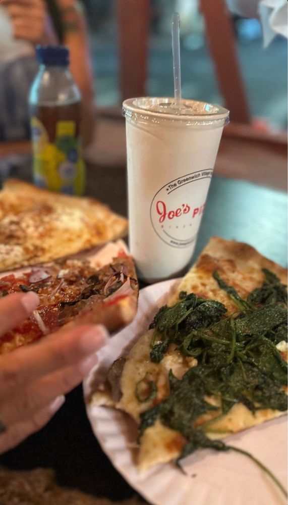 Joe's Pizza
