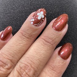 A J Nails - Almond shaped nails with flower design
