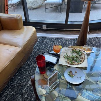 Moon Pie Pizza & Patio - Pizza, cocktails and my kindle for #CityGirlSundays - Bars Near Me - Phoenix, Arizona