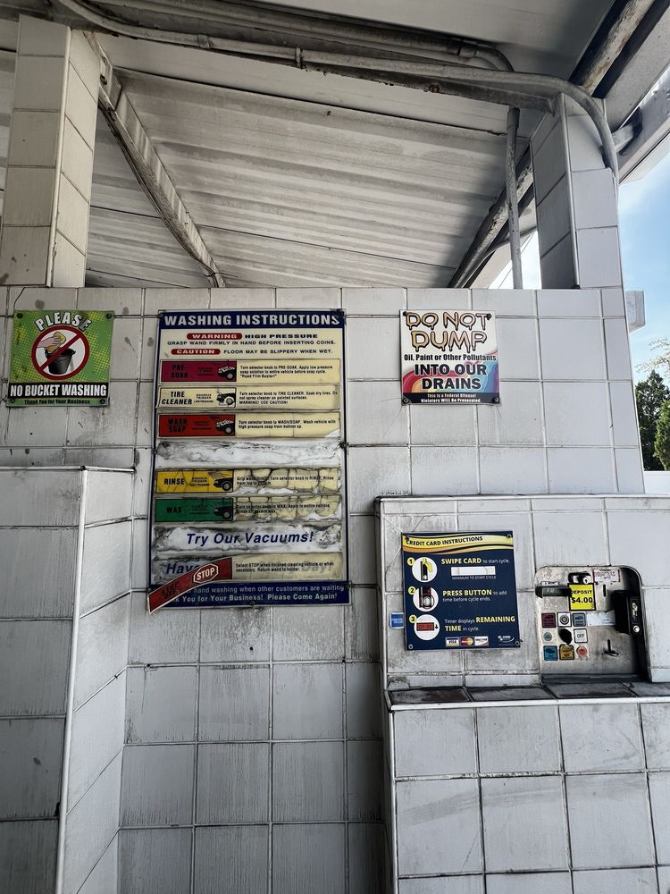 BUSY BEE CAR WASH Updated June 2024 6225 4th St N, Saint Petersburg