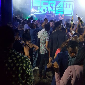 Slate NY - The panda is spraying fog into the crowd. - Dance Clubs Near Me - New York, New York
