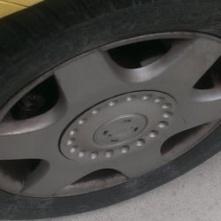 512 Detail - the wheels were very dirty