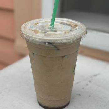 Coffee House - Iced Vermont Maple Syrup Latte... yum! - Coffee & Tea Near Me - Wilmington, Vermont