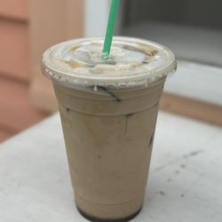 Coffee House - Iced Vermont Maple Syrup Latte... yum!