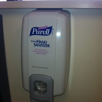 Sinai Community Institute - Exam rooms, waiting areas, hallways, and restrooms all have ample hand sanitizer stations. - Medical Centers Near Me - Chicago, Illinois Sinai Community Institute - Exam rooms, waiting areas, hallways, and restrooms all have ample hand sanitizer stations. - Medical Centers Near Me - Chicago, Illinois
