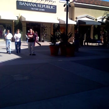 Carlsbad Premium Outlets - Shopping Centers Near Me - Carlsbad, California Carlsbad Premium Outlets - Shopping Centers Near Me - Carlsbad, California