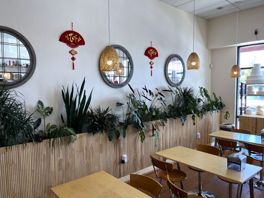 La Petite France Bakery