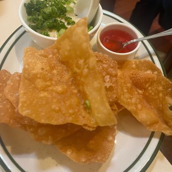 Agnes and Sherman - Rangoon - Diners Near Me - Houston, Texas