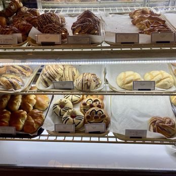 Bakery Crescent - Bakeries Near Me - Arlington Heights, Illinois