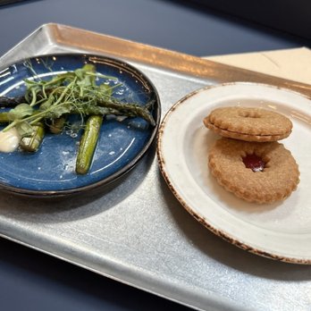 Capital One Lounge at LAS - Asparagus with gluten free cookies that are surprisingly delicious. - Airport Lounges Near Me - Las Vegas, Nevada Capital One Lounge at LAS - Asparagus with gluten free cookies that are surprisingly delicious. - Airport Lounges Near Me - Las Vegas, Nevada
