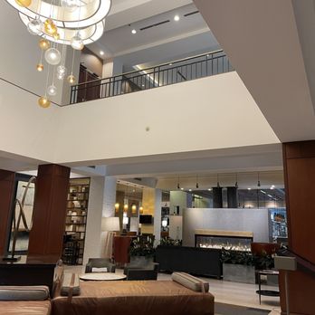 Hilton Harrisburg - Lobby - Hotels Near Me - Harrisburg, Pennsylvania Hilton Harrisburg - Lobby - Hotels Near Me - Harrisburg, Pennsylvania