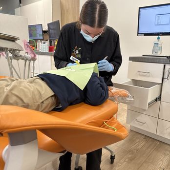 Little Grins Pediatric Dentistry - Jayleen doing a clean up. She is amazing! - Pediatric Dentists Near Me - Glendora, California
