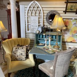 The Velvet Plum Vintage & Consignments - Comfy fun furnishings.