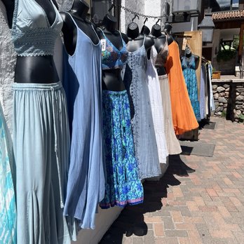 Blossom Himalayan Arts - Outside store - Art Galleries Near Me - Vail, Colorado