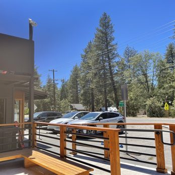 Alpaca Coffee & Tea - Patio area - Coffee & Tea Near Me - Idyllwild, California Alpaca Coffee & Tea - Patio area - Coffee & Tea Near Me - Idyllwild, California