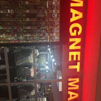 Magnet Max - Souvenir Shops Near Me - Las Vegas, Nevada