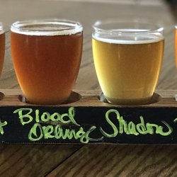 Majestic Oak Winery - Blood Orange IPA was the peach of this flight.