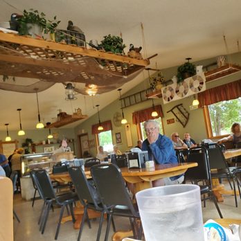 Coffee Pot - Cute interior - Breakfast & Brunch Near Me - Alexandria, Minnesota Coffee Pot - Cute interior - Breakfast & Brunch Near Me - Alexandria, Minnesota