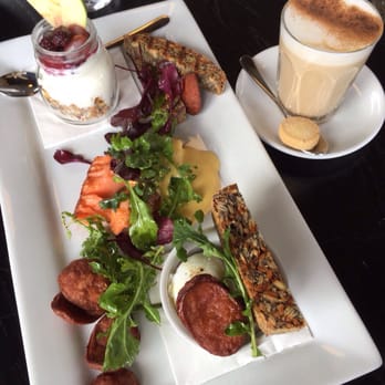 Jack's Point Restaurant & Cafe - Brekkie board and chai latte - New Zealand Near Me - Queenstown, OTA Jack's Point Restaurant & Cafe - Brekkie board and chai latte - New Zealand Near Me - Queenstown, OTA