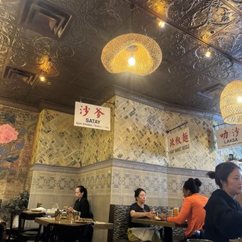 Laut - Thai Near Me - New York, New York Laut - Thai Near Me - New York, New York