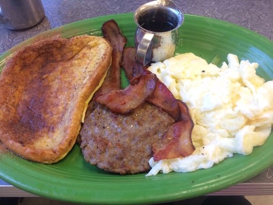 Kelly O's Diner in the Strip by null