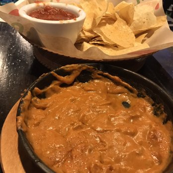 Chili's - Chips & Salsa - Tex-Mex Near Me - Waipahu, Hawaii