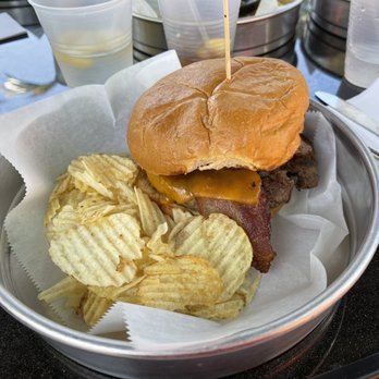 Kelly's Riverside Saloon - Bourbon bbq bacon burger - American Near Me - Beaver, Pennsylvania