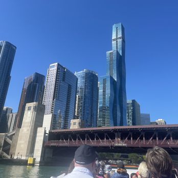 Shoreline Sightseeing - Architectural Tours Near Me - Chicago, Illinois Shoreline Sightseeing - Architectural Tours Near Me - Chicago, Illinois