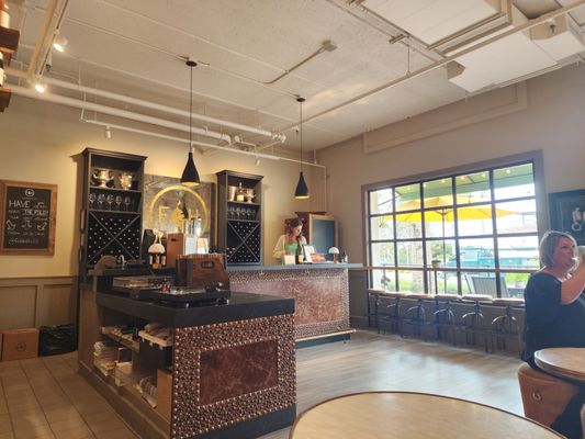 Folded Hills Montecito Tasting Room by null