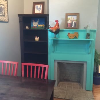 HenDough - Cute decor! Eat in or out. - Donuts Near Me - Hendersonville, North Carolina