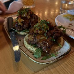 mini fried chicken sliders