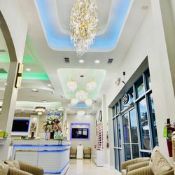 Queen’s Nails & Day Spa 3