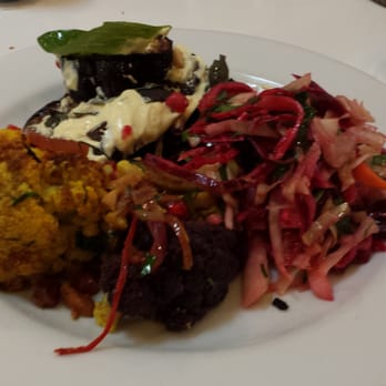 Ottolenghi Islington - 3 pomegranate-themed salads - Mediterranean Near Me - London, XGL Ottolenghi Islington - 3 pomegranate-themed salads - Mediterranean Near Me - London, XGL