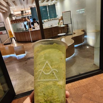 OMOMO Tea Shoppe - Coffee & Tea Near Me - Irvine, California OMOMO Tea Shoppe - Coffee & Tea Near Me - Irvine, California