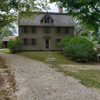 Old Manse - Landmarks & Historical Buildings Near Me - Concord, Massachusetts Old Manse - Landmarks & Historical Buildings Near Me - Concord, Massachusetts