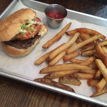 The Second Line - Cajun/Creole Near Me - Memphis, Tennessee
