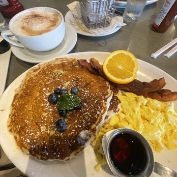 Waypoint Cafe - Lemon ricotta pancakes - American Near Me - Camarillo, California Waypoint Cafe - Lemon ricotta pancakes - American Near Me - Camarillo, California